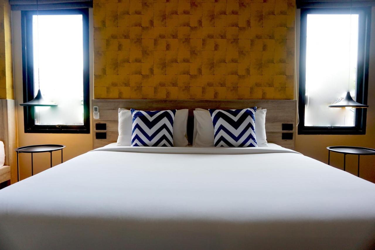 The Lake Chalong Hotel Sha Plus Екстериор снимка