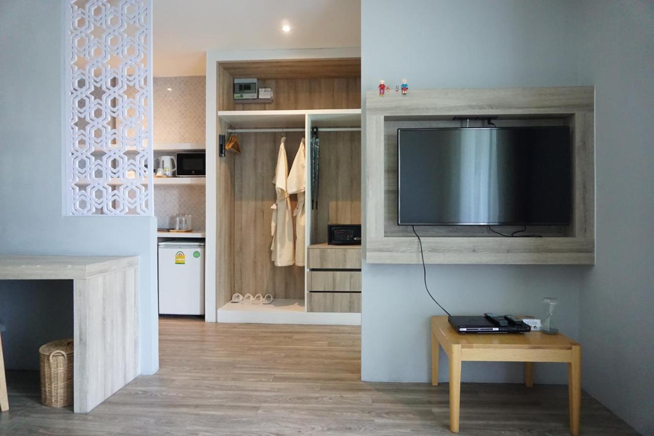 The Lake Chalong Hotel Sha Plus Екстериор снимка